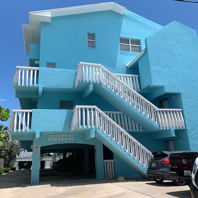 1st image of 107 28th St #107