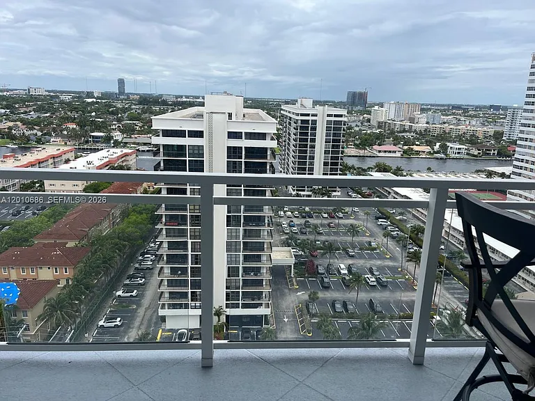 2030 S Ocean Dr #1706 — Photo 5