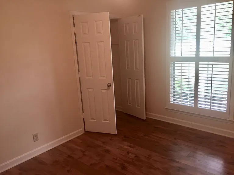 2010 Boxwood Dr — Photo 29