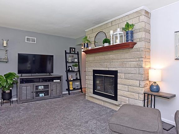 4th image of 134 Weber Ave NE