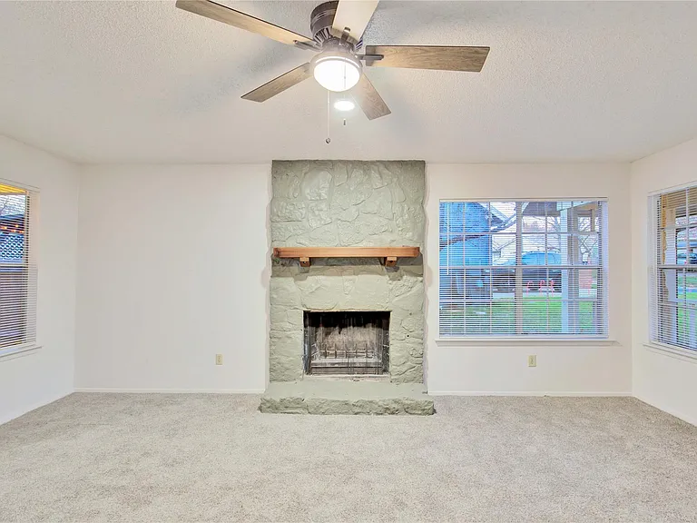 2807 Firecrest Dr — Photo 7