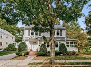 23 Rustic Rd, West Roxbury, MA 02132