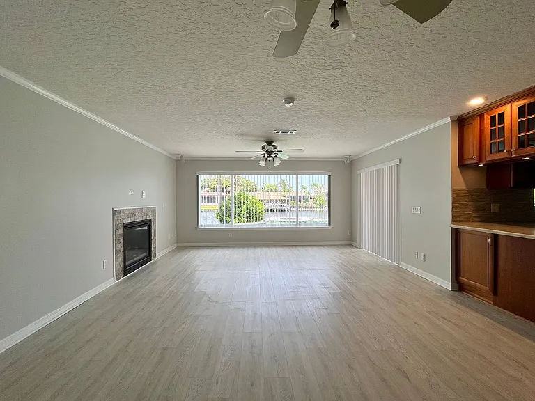 415 Aruba Ct — Photo 7