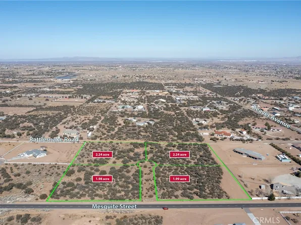 1 Mesquite St, Phelan, CA 92371