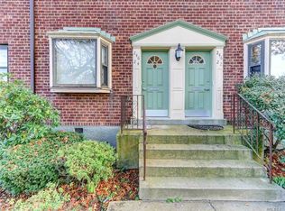 246-24 57th Dr, Little Neck, NY 11362