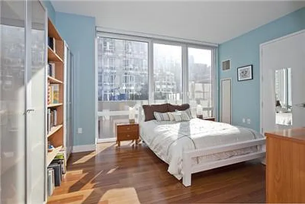 Sold by Eychner | media 26