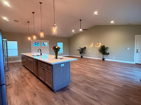 5th image of 3696 3696 Neal Rd