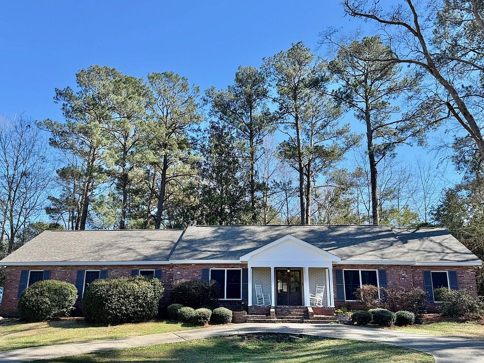 1st image of 104 Mandalay Dr