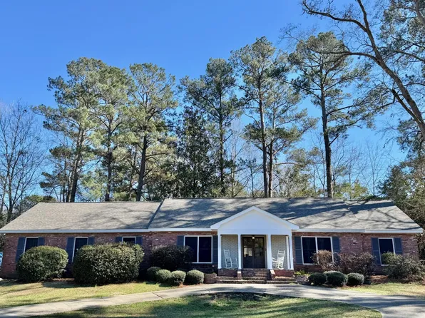 104 Mandalay Dr, Hattiesburg, MS 39402