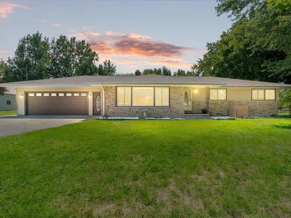 4874 E Grand River Ave, Portland, MI 48875