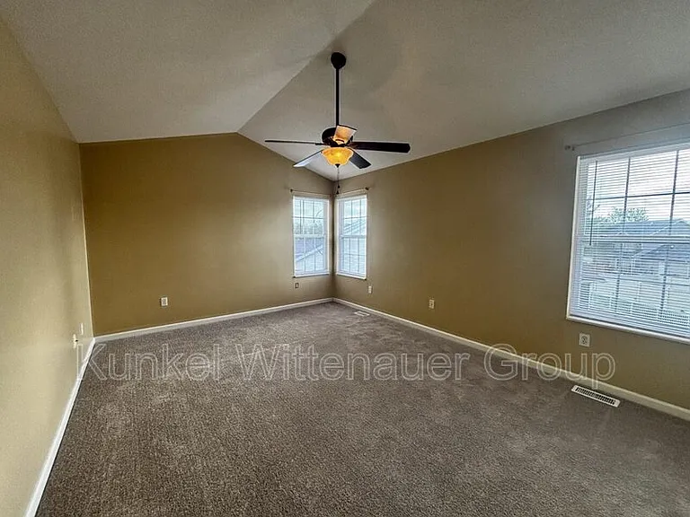 720 Cedar Mill Dr — Photo 21