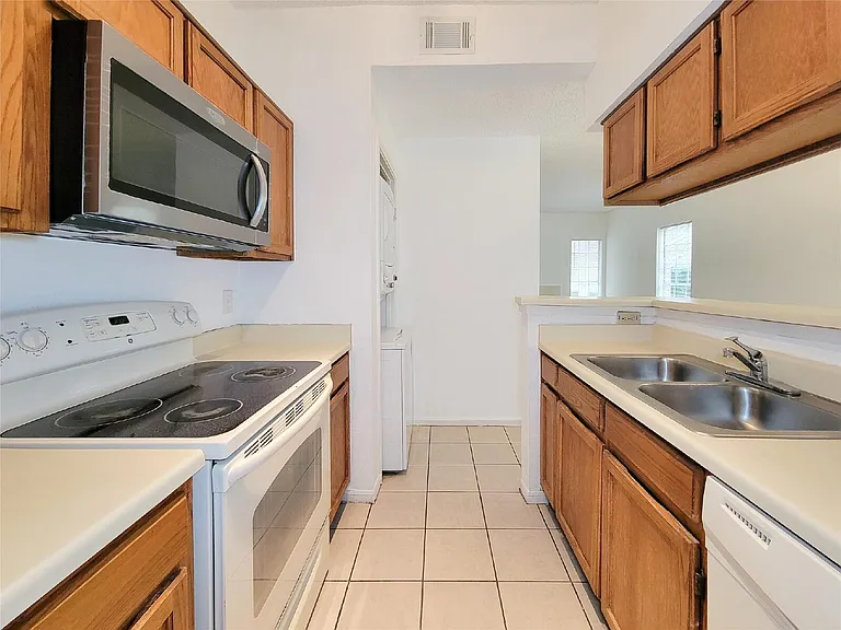7575 Cambridge St #2405 — Photo 13