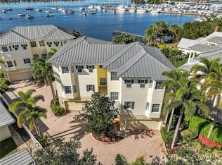 334 SW Atlanta Ave, Stuart, FL 34994