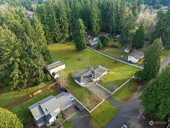 2nd image of 6526 128th Avenue NE