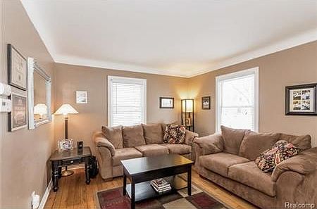 2nd image of 1223 Etowah Ave