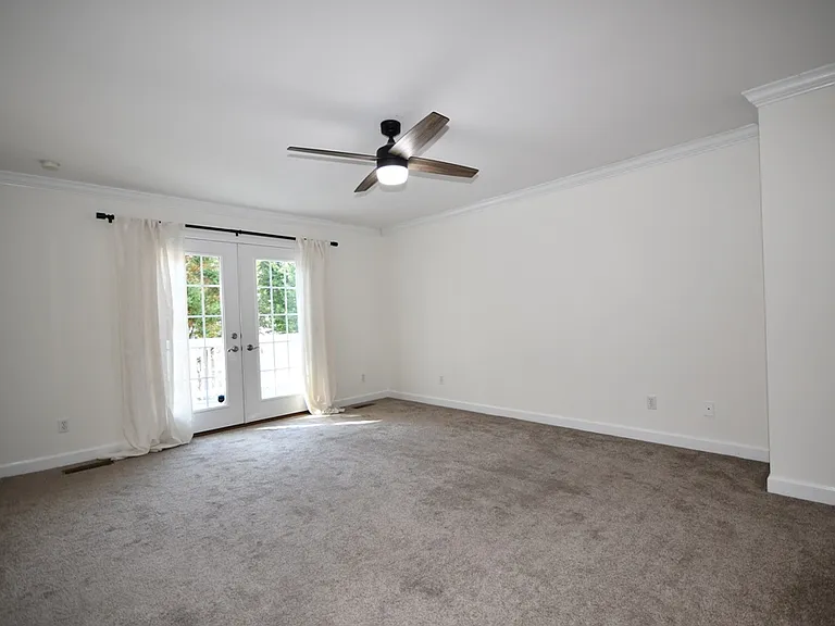 157 Blue Heron Dr — Photo 10