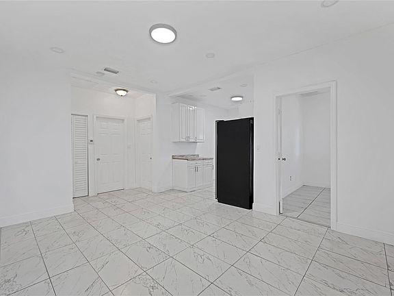 2nd image of 1114 NW 39th Street