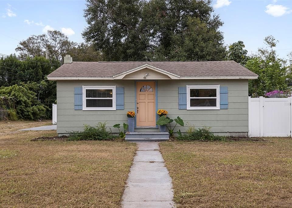 1st image of 4610 42ND AVENUE N