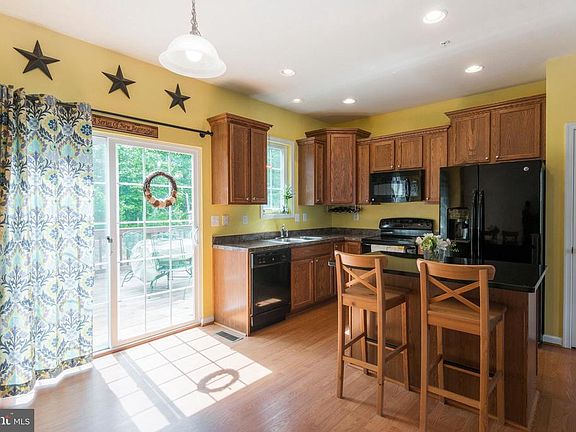 4th image of 7726 Timbercross Ln