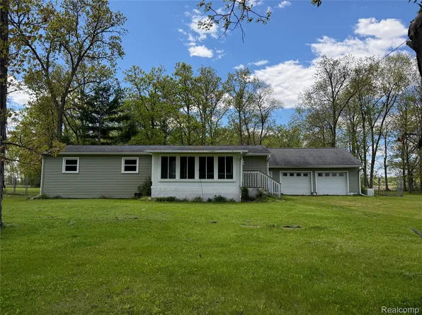 4380 N Blissfield Hwy, Britton, MI 49229
