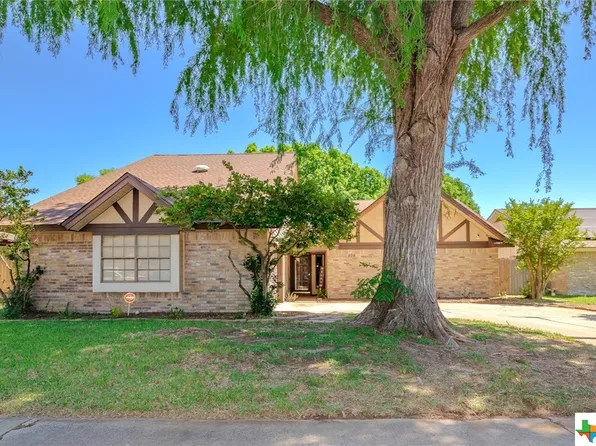 509 Paisano Dr, Victoria, TX 77904