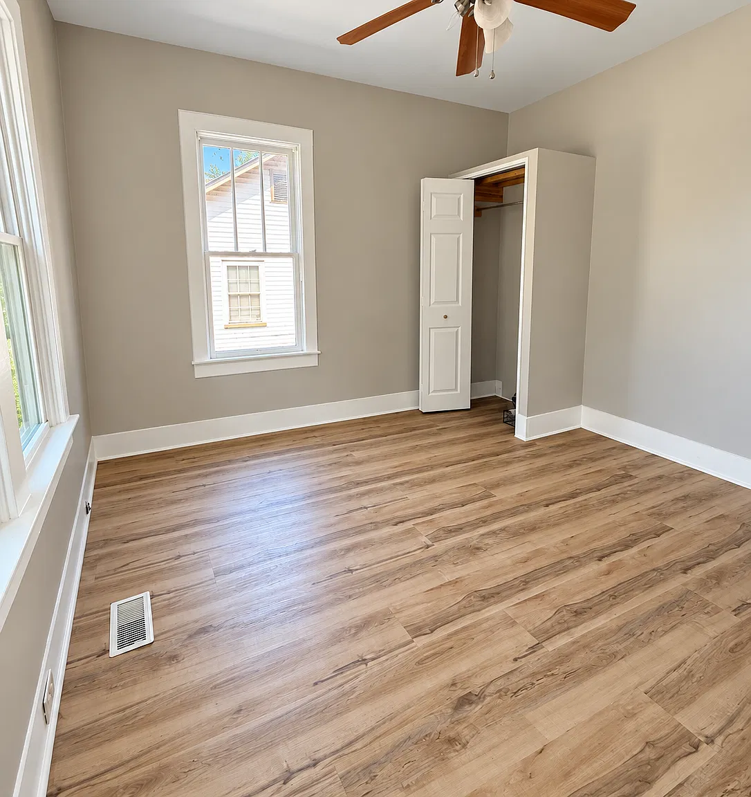733 Gracey Ave — Photo 4