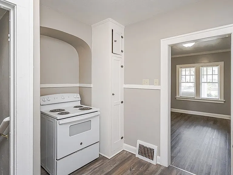 3662 Revere Dr — Photo 16