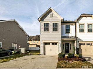 201 Leighann Ridge Ln, Rolesville, NC 27571