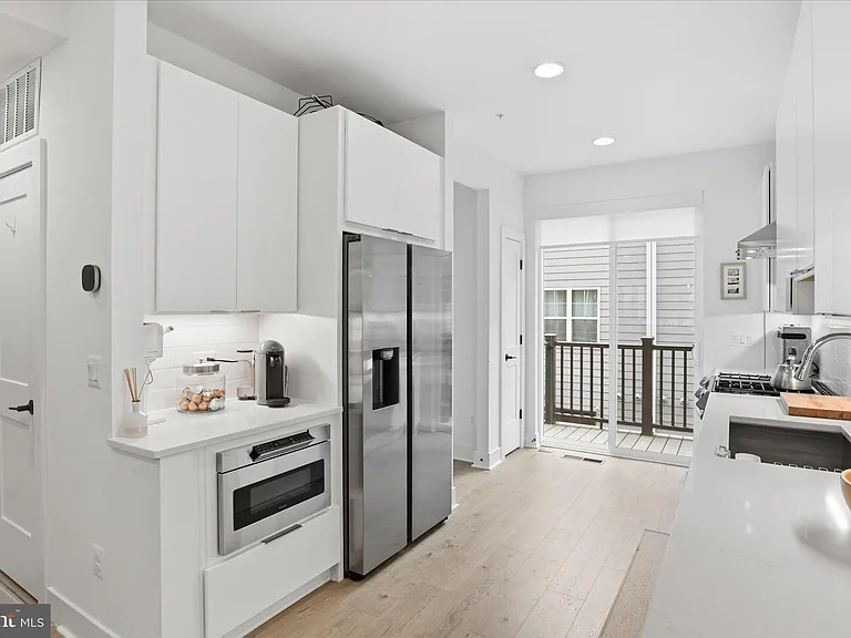 7331 Blade Dr — Photo 6