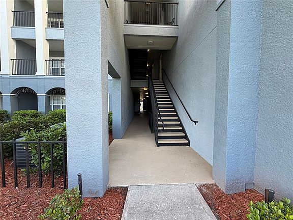 3rd image of 3735 Conroy Rd APT 2222