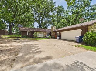 1219 Meadowcrest Dr, Mountain Home, AR 72653