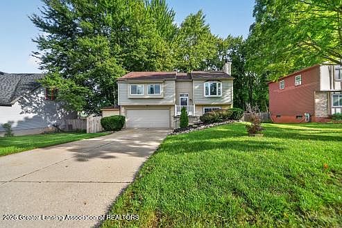 3rd image of 5114 Grape Arbor Ln