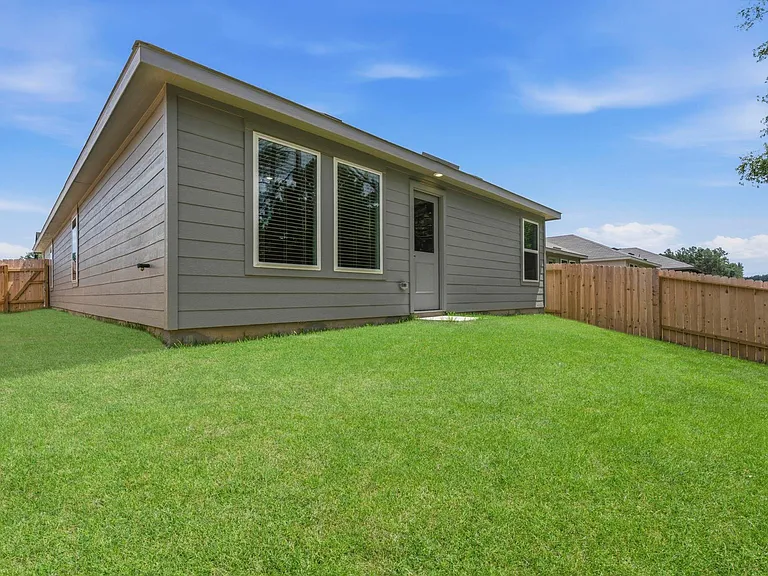 18784 Loom Dr — Photo 15
