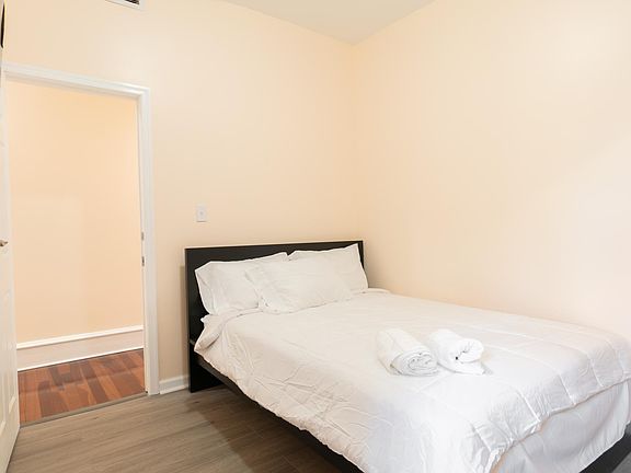 4th image of 3442 N Carlisle St #6