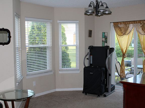 5th image of 114 Cotton Bend Dr SW
