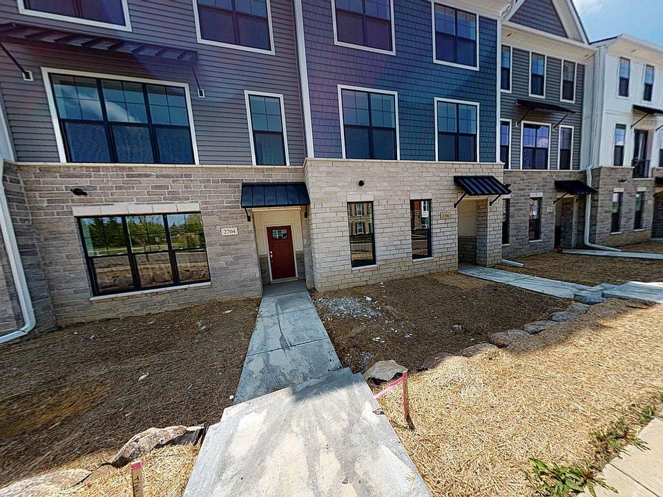 1st image of 2704 S Spurway Dr