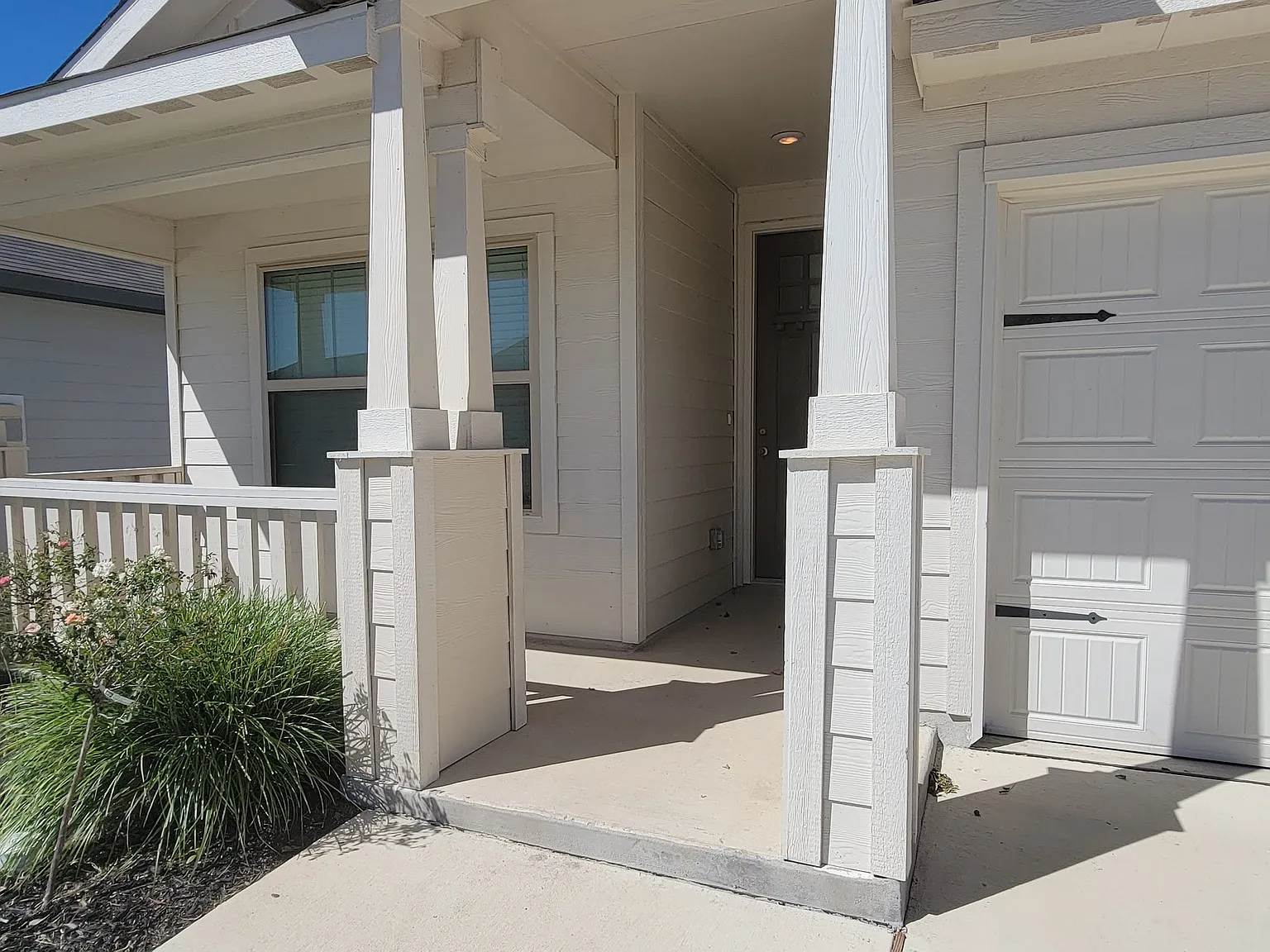 4 bed, 1769 sqft, $2,050 — Photo 3
