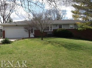 14794 Mercury Ln, Bloomington, IL