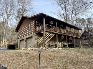 1529 Hidden Cir, Sevierville, TN 37876