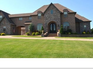 12019 Churchill Downs Dr, Springdale, AR 72762