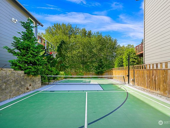 3rd image of 3309 Sydney Court
