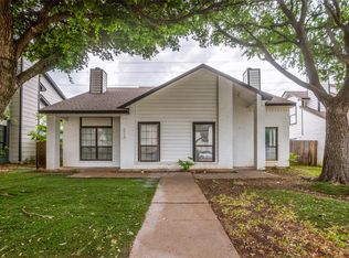2326 Sherry St, Arlington, TX 76014