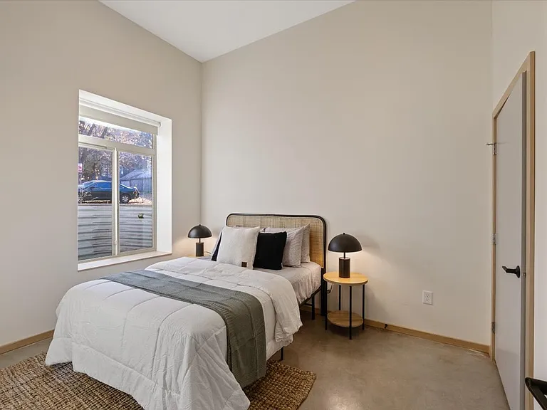 617 S Adams St #7 — Photo 12