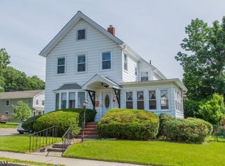 23 Berry St, Dover, NJ 07801