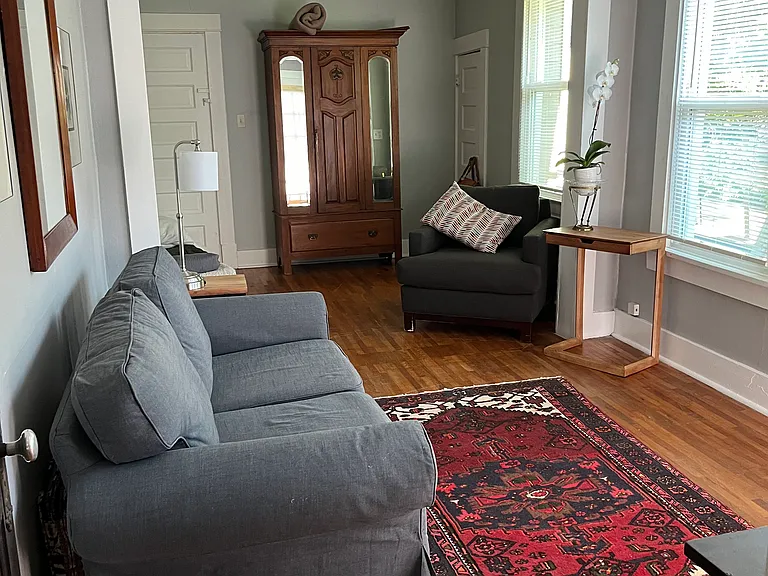 310 N Spruce St — Photo 9