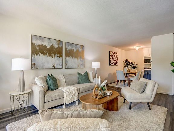 2nd image of 38500 Paseo Padre Pkwy APT 216