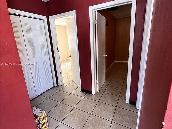 4th image of 2315 NW 33rd St #1