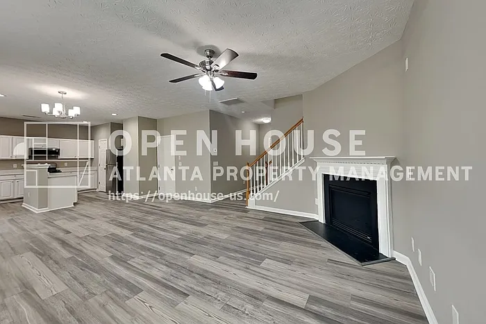 1517 Briarfield Way — Photo 5