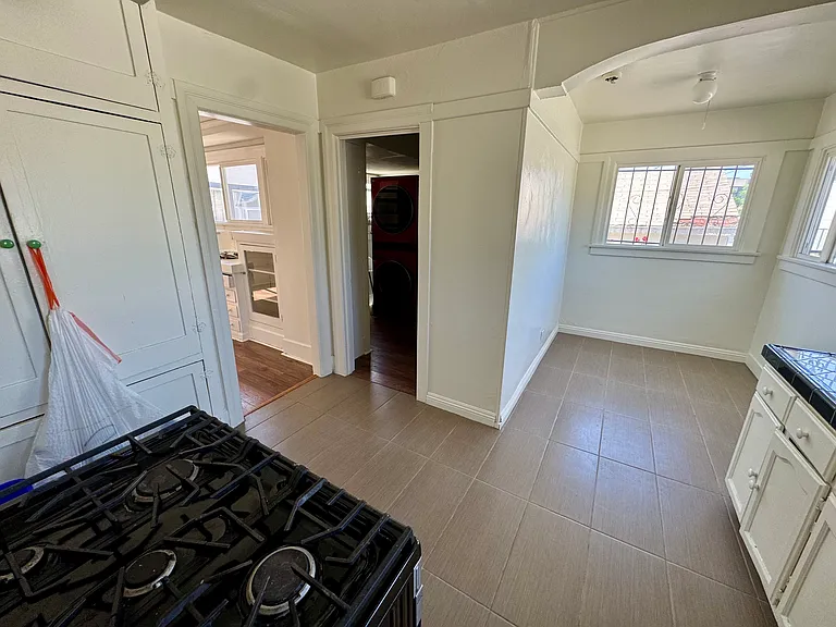 1162 N Madison Ave #1166 — Photo 8