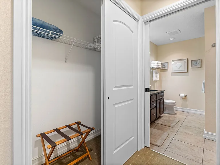 13941 Clubhouse Dr #204 — Photo 35